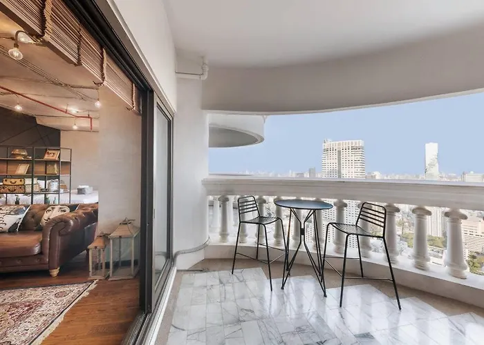 Loft Style Skyline 100 Sq.m. *