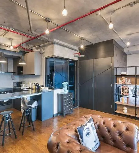 Loft Style Skyline 100 Sq.m. * Bangkok