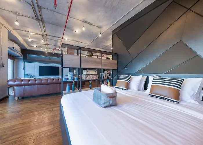 Loft Style Skyline 100 Sq.m. *